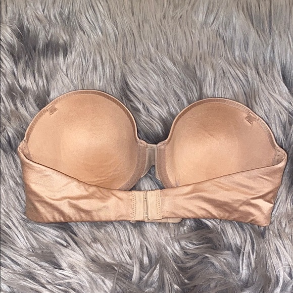 SALE ‼️VICTORIA SECRET STRAPLESS BRA - Picture 2 of 2